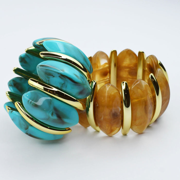 colorful gemstone jewelry, beaded fashion bracelet, gold or silver tone accessory, handcrafted beaded piece, trendy boho chic jewelry, vibrant statement wristwear, artisan handmade design, everyday stackable accessory, fashion jewelry for women, premium jewelry gift idea, boutique style wristwear, elevated modern jewelry
