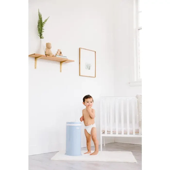 Cloudy Diaper Pail