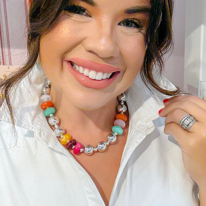 premium silver necklace crafted for everyday wear, offering a dainty handcrafted style with a waterproof, hypoallergenic, tarnish free finish, ideal for minimal modern jewelry lovers, available as wholesale for boutiques,gemstones