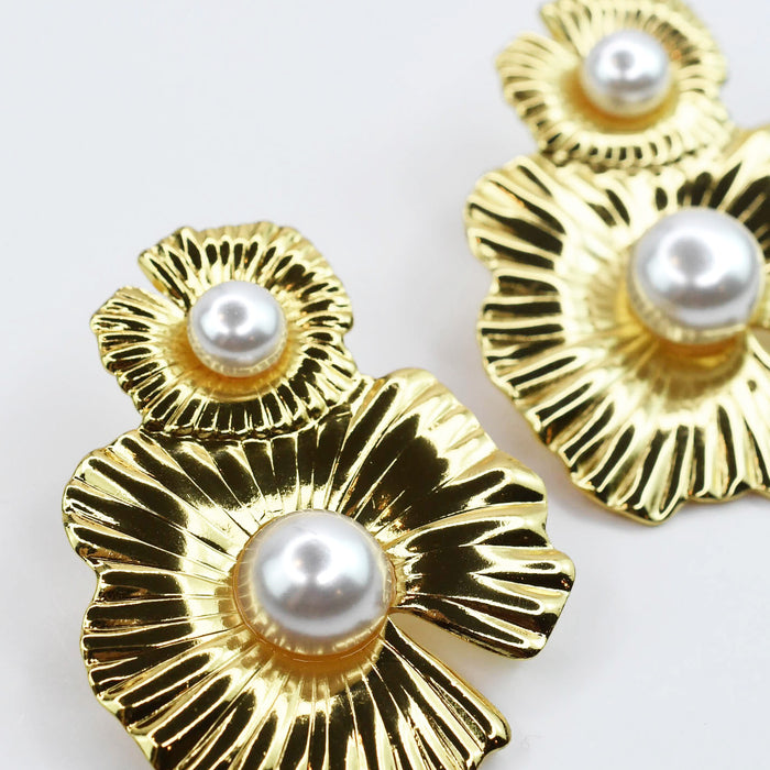 waterproof hypoallergenic earrings, tarnish free 14k gold jewelry, dainty gold earrings, gold hoop earrings, handcrafted gemstone earrings, boutique wholesale earrings, high-quality gold jewelry,pearl stud