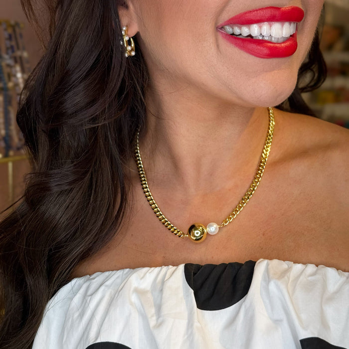 dainty gold necklace, layered design, boutique wholesale, womens accessories, statement piece, trendy style, waterproof, hypoallergenic, tarnish free