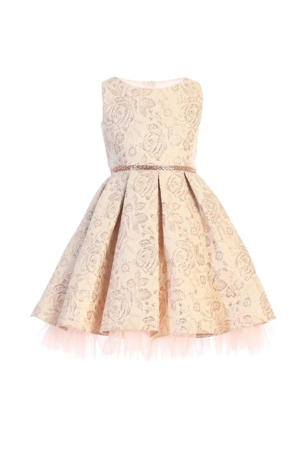 Blush / 7