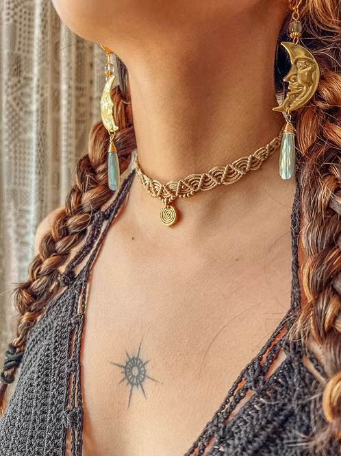 Morgan Macrame Pendant Choker Necklace