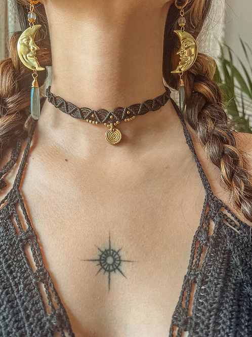 Morgan Macrame Pendant Choker Necklace