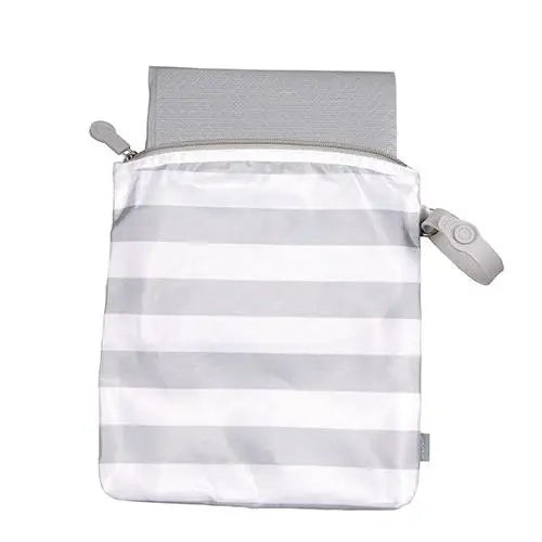 On-the-Go Changing Clutch