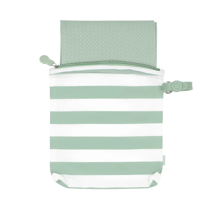 On-the-Go Changing Clutch