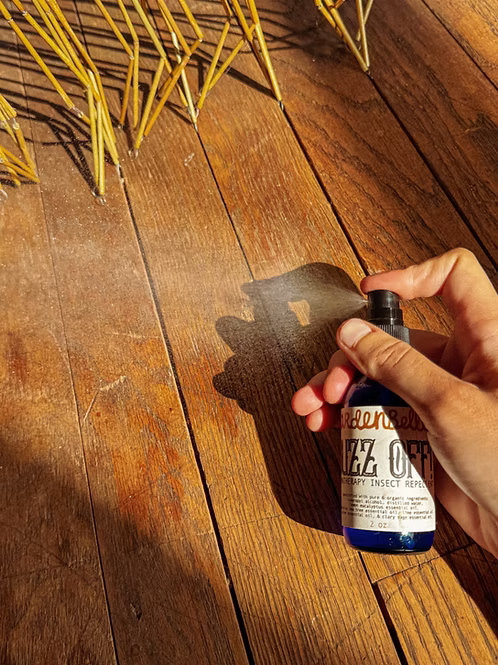 Outdoor Body Mist | Organic Deet-Free Natural Bug Repellent Spray