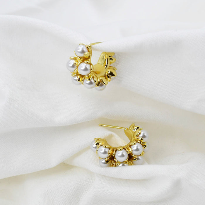 Pearls and Gold Hoop